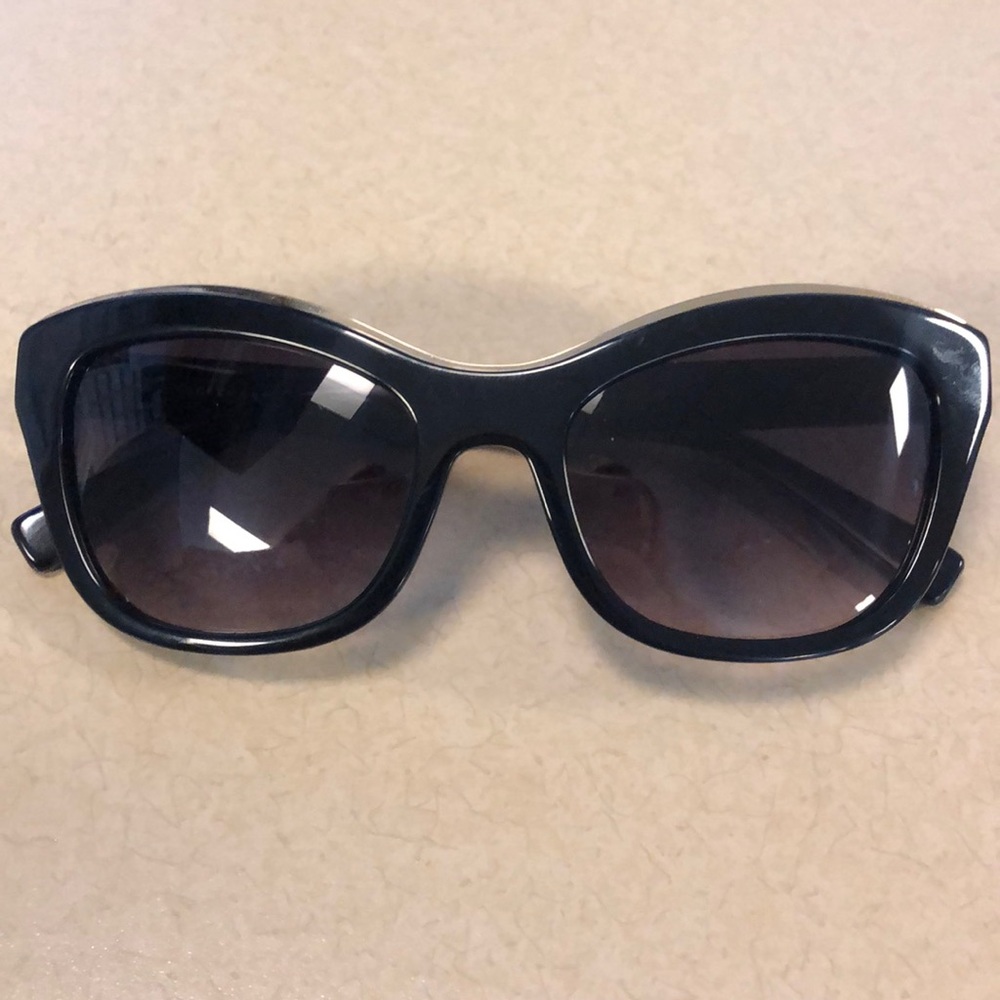 NEVER WORN Derek Lam Model Sophia Sunglasses